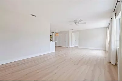 4191 Cherry Street NE, Saint Petersburg, FL 33703 - Photo 9