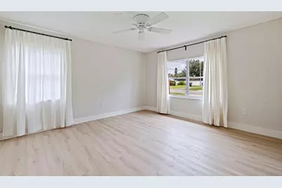 4191 Cherry Street NE, Saint Petersburg, FL 33703 - Photo 19