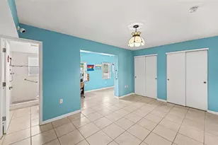 5855 18th St N, Saint Petersburg, FL 33714 - Photo 13