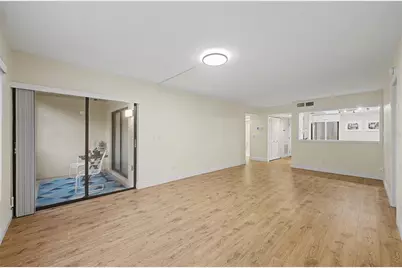 13604 S Village Drive #104, Tampa, FL 33618 - Photo 5