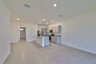233 Mangrove Shade Cir, Apollo Beach, FL 33572 - Photo 11