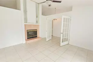 11318 Palomar St, Spring Hill, FL 34609 - Photo 5