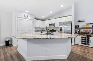 2225 Ring Rd, Spring Hill, FL 34609 - Photo 17