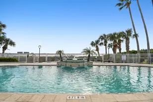4304 Bay Club Cir, Tampa, FL 33607 - Photo 33