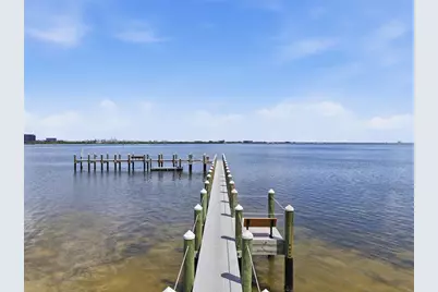 4304 Bay Club Circle #4304, Tampa, FL 33607 - Photo 9