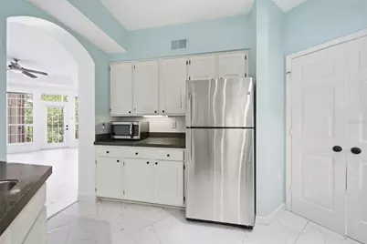 4304 Bay Club Circle #4304, Tampa, FL 33607 - Photo 27