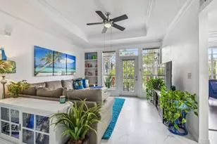 4304 Bay Club Cir, Tampa, FL 33607 - Photo 9
