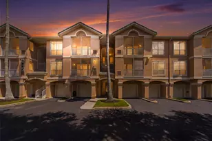 4304 Bay Club Cir, Tampa, FL 33607 - Photo 1