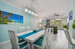 4304 Bay Club Cir, Tampa, FL 33607 - Photo 11
