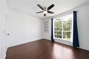 4304 Bay Club Cir, Tampa, FL 33607 - Photo 37