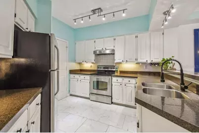 4304 Bay Club Circle #4304, Tampa, FL 33607 - Photo 13