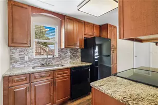 6324 Florida Cir W, Apollo Beach, FL 33572 - Photo 7