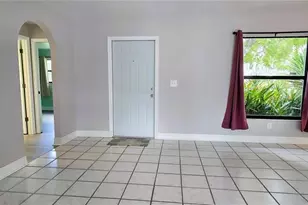 1031 Averly St, Fort Myers, FL 33919 - Photo 5