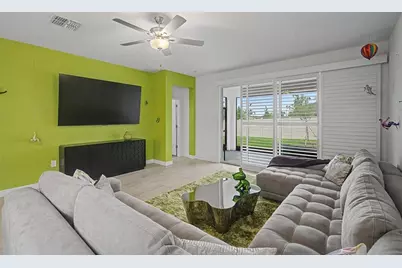 10733 Tupper Cay Drive, San Antonio, FL 33576 - Photo 13