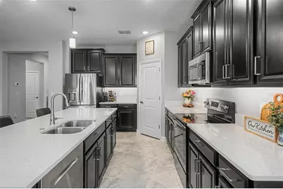31609 Cannon Rush Drive, San Antonio, FL 33576 - Photo 17