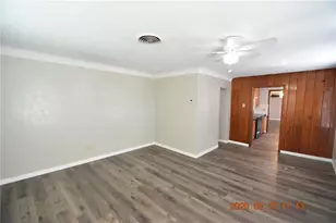 2700 26th St N, Saint Petersburg, FL 33713 - Photo 9