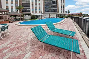 10355 Paradise Blvd, Treasure Island, FL 33706 - Photo 13