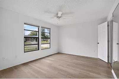 4320 44th Street N, Saint Petersburg, FL 33714 - Photo 15