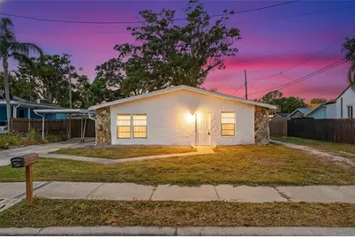 4320 44th Street N, Saint Petersburg, FL 33714 - Photo 1
