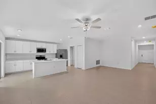 1238 New London St, North Port, FL 34288 - Photo 9