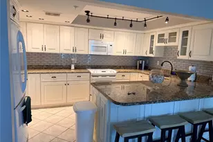 1480 Gulf Blvd, Clearwater Beach, FL 33767 - Photo 5