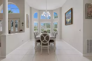 2027 New Bedford Dr, Sun City Center, FL 33573 - Photo 11