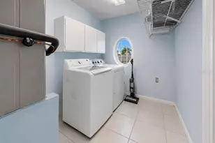 2027 New Bedford Dr, Sun City Center, FL 33573 - Photo 41