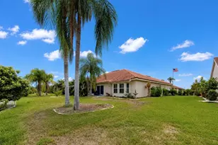 2027 New Bedford Dr, Sun City Center, FL 33573 - Photo 43
