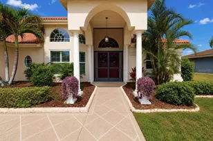 2027 New Bedford Dr, Sun City Center, FL 33573 - Photo 5