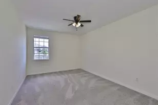 26948 Juniper Bay Dr, Wesley Chapel, FL 33544 - Photo 15