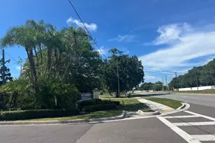 960 Starkey Rd, Largo, FL 33771 - Photo 25