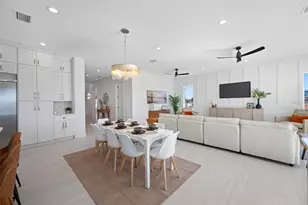 11460 7th St E, Treasure Island, FL 33706 - Photo 17
