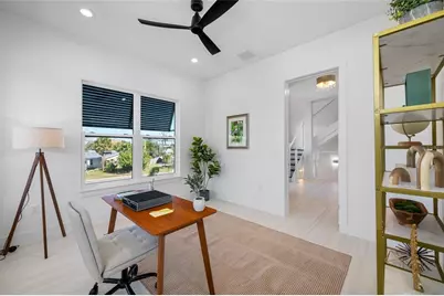 11460 7th Street E, Treasure Island, FL 33706 - Photo 13