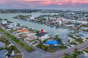 11460 7th St E, Treasure Island, FL 33706 - Photo 57