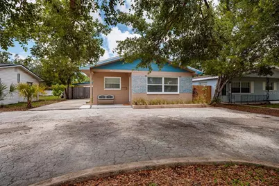 511 74th Avenue N, Saint Petersburg, FL 33702 - Photo 5