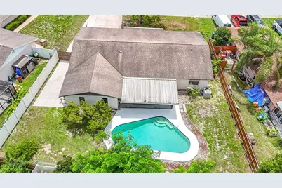 4321 Foxglen Lane, Tampa, FL 33624 - Photo 67
