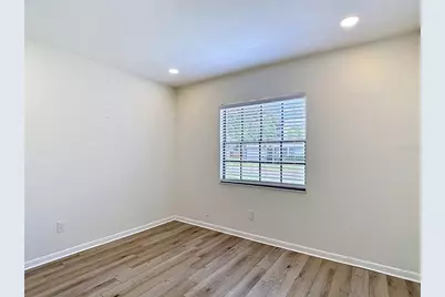 4321 Foxglen Lane, Tampa, FL 33624 - Photo 47
