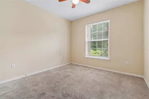 10203 Courtney Palms Blvd, Tampa, FL 33619 - Photo 33