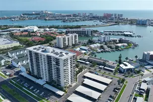 400 Island Way, Clearwater Beach, FL 33767 - Photo 63