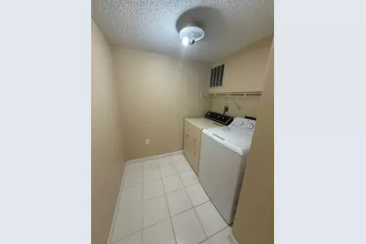 3380 Crystal Court E #B, Palm Harbor, FL 34685 - Photo 9