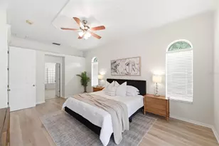 19348 Wind Dancer St, Lutz, FL 33558 - Photo 3