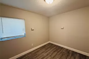 4203 E Yukon St, Tampa, FL 33617 - Photo 31