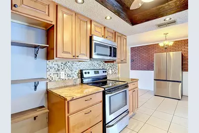 6391 Curtiss Lane, Spring Hill, FL 34608 - Photo 11