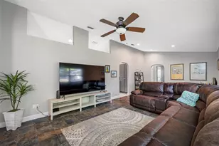1632 Windsor Pl, Clearwater, FL 33755 - Photo 7