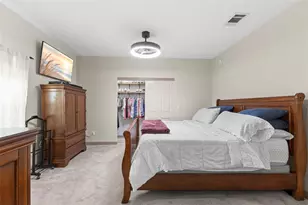 7174 Mt Arlington Dr NE, Saint Petersburg, FL 33702 - Photo 17