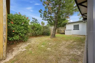 8019 Cornwall Ln, Tampa, FL 33615 - Photo 19