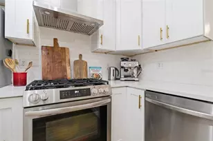 2739 Via Capri, Clearwater, FL 33764 - Photo 7