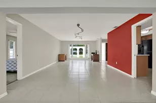 14560 Passage Way, Seminole, FL 33776 - Photo 11