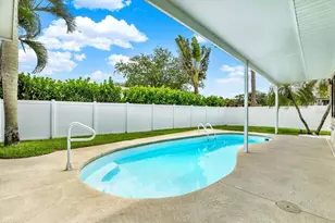 14560 Passage Way, Seminole, FL 33776 - Photo 33
