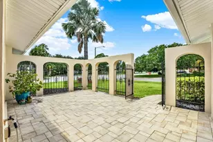 14560 Passage Way, Seminole, FL 33776 - Photo 7